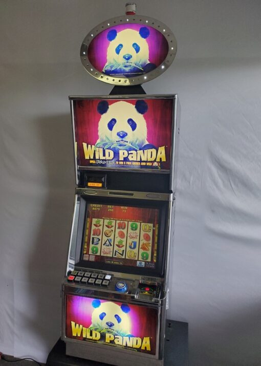 ARISTOCRAT WILD PANDA VIDEO SLOT MACHINE WITH LIGHTED TOPPER